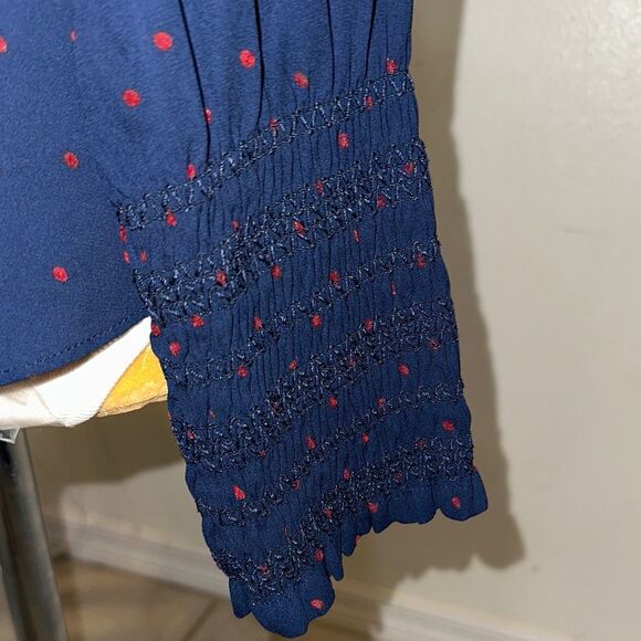 Ann Taylor Navy Blue Polka Dot Pattern Top Size Large - Picture 3 of 11